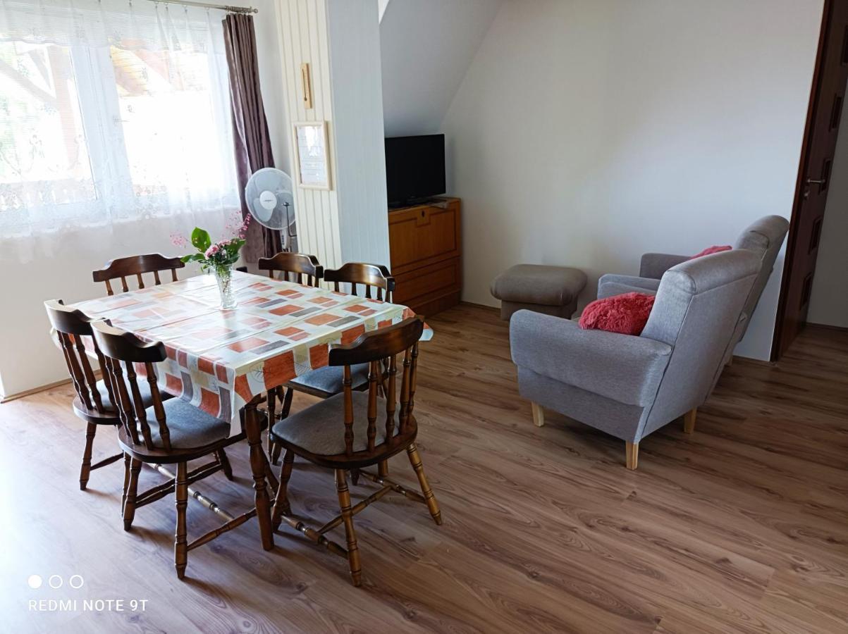 Agnes Apartmanok Harkány Buitenkant foto